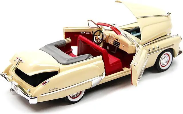 Alt view image 3 of 3 - 1949 Buick Roadmaster Cream with Red Interior 1/18 Diecast Model Car by Motormax