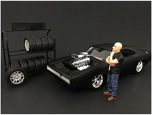 Alt view image 7 of 9 - The Street Racing Crew 4 Piece Figure Set For 1:18 Scale Models by American Diorama