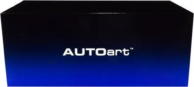 Alt view image 5 of 9 - Mercedes Benz G500 4X4 2 Gloss White 1/18 Model Car by Autoart