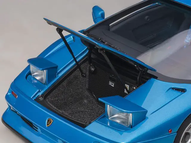 Alt view image 9 of 15 - Lamborghini Diablo SE30 Blu Sirena Blue Metallic 1/18 Model Car by Autoart