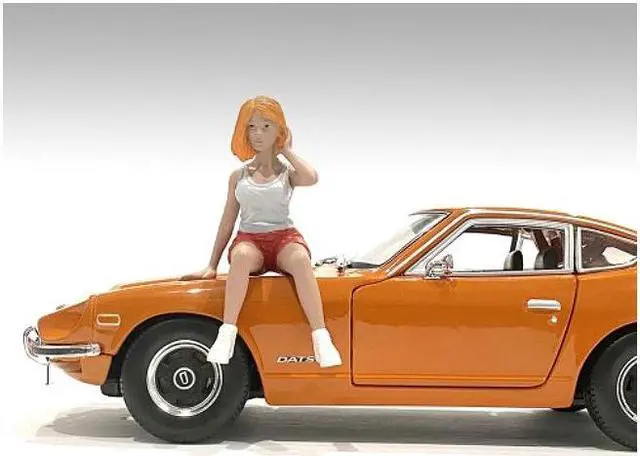 Alt view image 5 of 5 - "Car Meet 2" Figurine V for 1/18 Scale Models by American Diorama