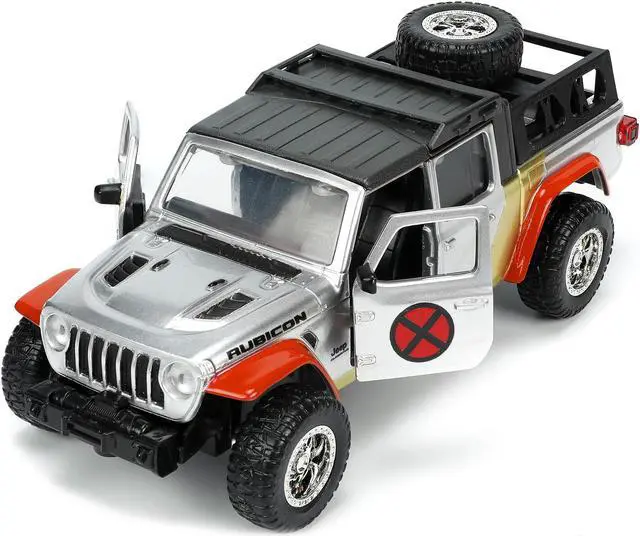 Alt view image 4 of 8 - 2020 Jeep Gladiator Pickup Truck Silver and Colossus Diecast Figurine "X-Men" Marvel "Hollywood Rides" Series 1/32 Diecast Model Car by Jada