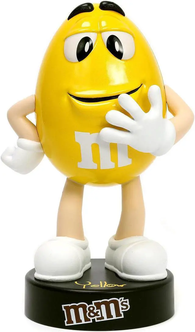 Alt view image 3 of 4 - Yellow M&M's 5.25" Diecast Figurine "Metalfigs" Series by Jada