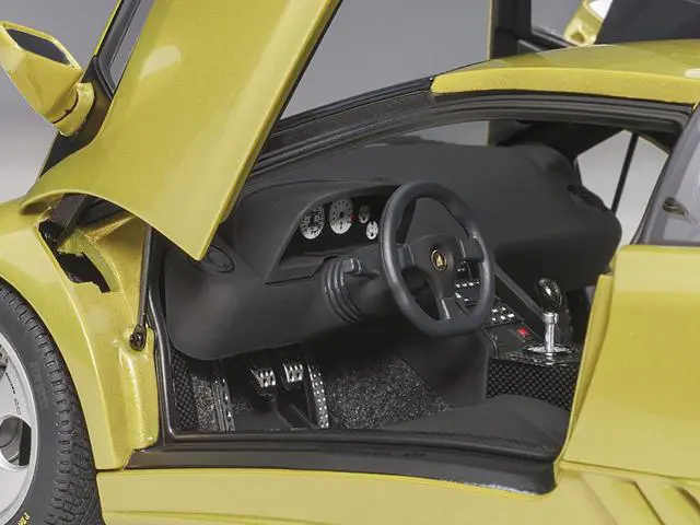 Alt view image 8 of 13 - Lamborghini Diablo SE30 Giallo Spyder Yellow Metallic 1/18 Model Car by Autoart