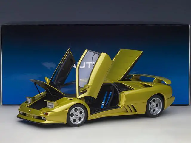 Alt view image 10 of 13 - Lamborghini Diablo SE30 Giallo Spyder Yellow Metallic 1/18 Model Car by Autoart