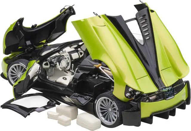 Alt view image 7 of 14 - Pagani Huayra Roadster Verde Firenze Green Metallic and Carbon with Luggage Set 1/18 Model Car by Autoart