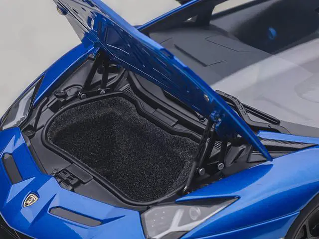 Alt view image 4 of 8 - Lamborghini Aventador SVJ Blue Nethuns Metallic 1/18 Model Car by Autoart