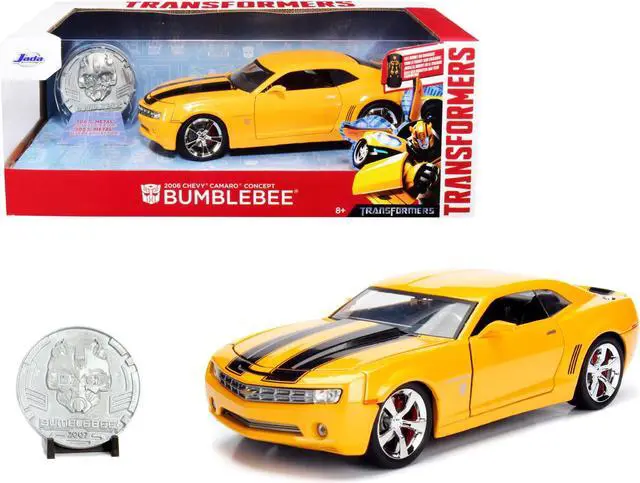 Alt view image 3 of 8 - 2006 Chevrolet Camaro Concept Yellow Bumblebee with Robot on Chassis and Collectible Metal Coin "Transformers" Movie 1/24 Diecast Model Car by Jada