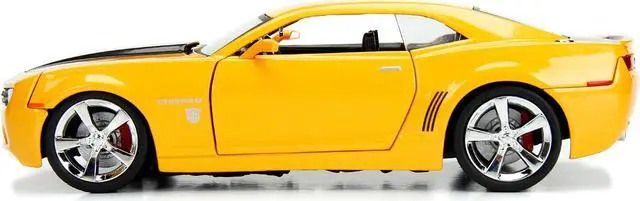 Alt view image 6 of 8 - 2006 Chevrolet Camaro Concept Yellow Bumblebee with Robot on Chassis and Collectible Metal Coin "Transformers" Movie 1/24 Diecast Model Car by Jada