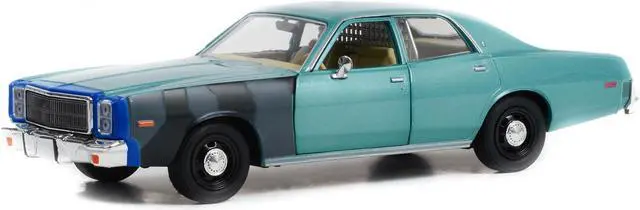 Alt view image 4 of 5 - 1977 Plymouth Fury Unrestored Turquoise Metallic (Sergeant Rick Hunter's) "Hunter" (1984-1991) TV Series "Hollywood Series" 1/24 Diecast Model Car by Greenlight