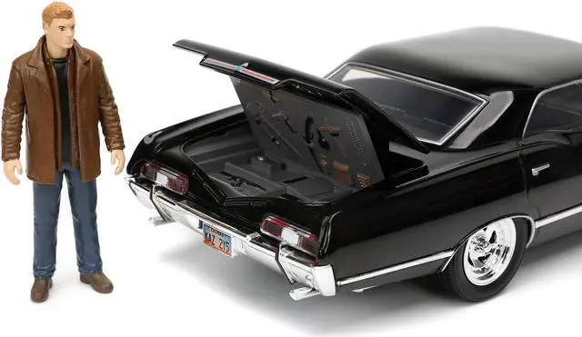 Alt view image 7 of 9 - 1967 Chevrolet Impala SS Sport Sedan Black and Dean Winchester Diecast Figurine "Supernatural" (2005-2020) TV Series "Hollywood Rides" Series 1/24 Diecast Model Car by Jada