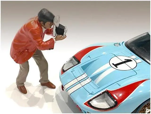 Alt view image 4 of 5 - "Race Day 1" Figurine III for 1/18 Scale Models by American Diorama