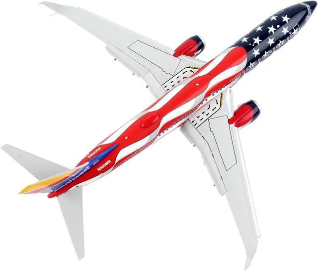Alt view image 4 of 10 - Boeing 737-800 Commercial Aircraft with Flaps Down "Freedom One" American Flag Livery 1/200 Diecast Model Airplane by GeminiJets
