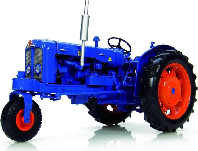Main image of Fordson Super Major Narrow Row Crop Version Tricycle Tractor 1/16 Diecast Model by Universal Hobbies