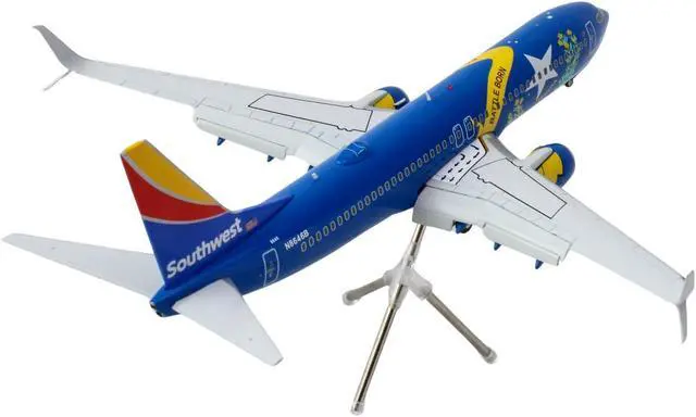 Alt view image 3 of 3 - Boeing 737-800 Commercial Aircraft w/Flaps Down "Southwest Airlines" Blue w/Stripes 1/200 Diecast Model Airplane by GeminiJets