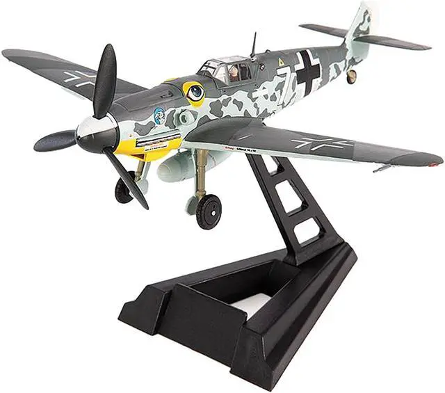Alt view image 4 of 4 - Messerschmitt BF 109G-6 Fighter Aircraft "JG 51, Bulgaria" (1944) German Luftwaffe 1/72 Die Cast Model by JC Wings
