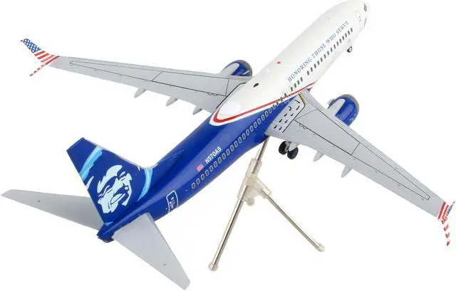 Alt view image 3 of 6 - Boeing 737-800 Commercial Aircraft "Alaska Airlines" White and Blue 1/200 Diecast Model Airplane by GeminiJets