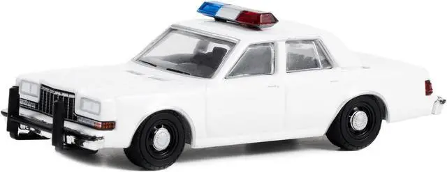 Alt view image 2 of 3 - 1980-1989 Dodge Diplomat Police Unmarked White w/Light Bar "Hot Pursuit" "Hobby Exclusive" 1/64 Diecast Model Car by Greenlight