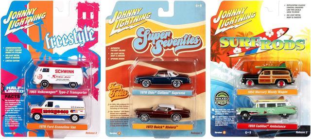 2022 JOHNNY LIGHTNING 2 PACKS FORD & NISSAN 2024 SET