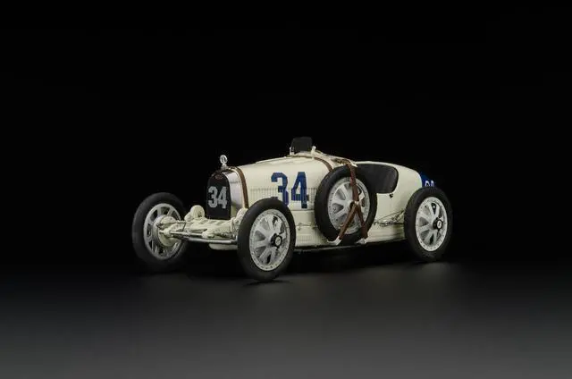 Main image of Bugatti T35 #34 National Color Project USA Limited Edition to 500 pieces Worldwide 1/18 Diecast Model Car by CMC