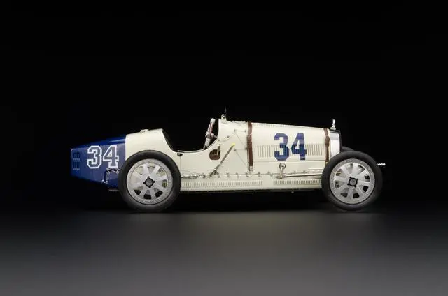 Alt view image 3 of 4 - Bugatti T35 #34 National Color Project USA Limited Edition to 500 pieces Worldwide 1/18 Diecast Model Car by CMC