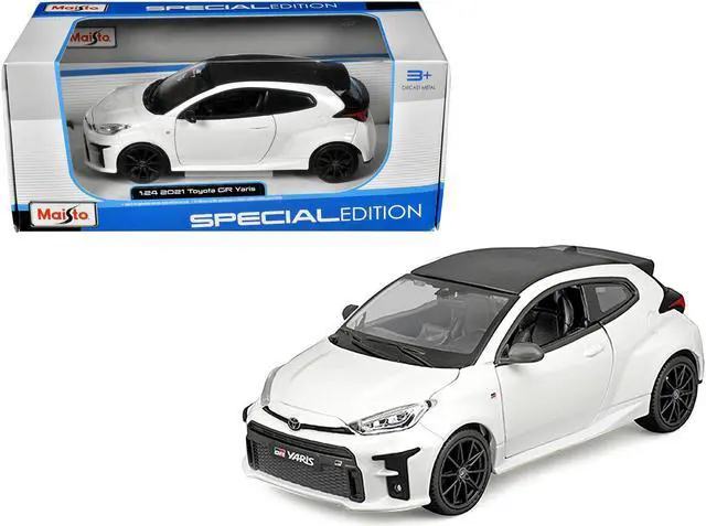 Main image of 2021 Toyota GR Yaris White with Carbon Top "Special Edition" Series 1/24 Diecast Model Car by Maisto