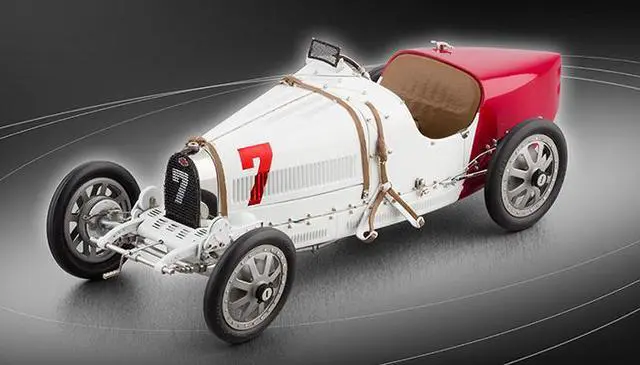 Main image of Bugatti T 35 TYPE 35 Grand Prix National Color Project Poland 1/18 Diecast Model Car by CMC
