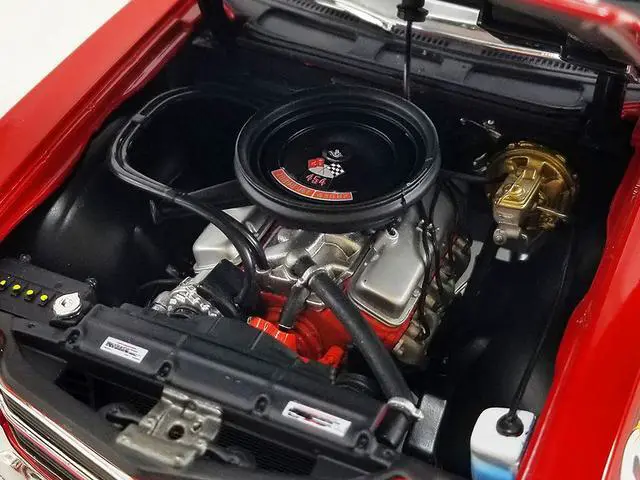 Alt view image 2 of 6 - 1970 Chevrolet Chevelle 454 LS6 "Red Alert" Red with Black Stripes Limited Edition to 374 pieces 1/18 Diecast Model Car by ACME