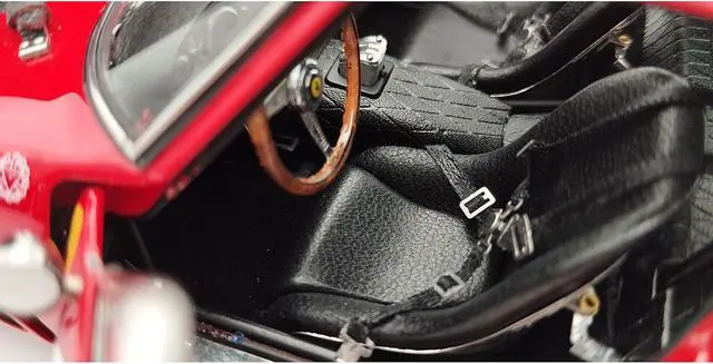 Alt view image 5 of 6 - Ferrari 250 GTO #22 "Elde" - "Beurlys" 3rd Place "24 Hours of Le Mans" (1962) Ltd Ed to 2200 pcs 1/18 Diecast Model Car by CMC