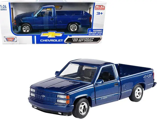 Main image of 1992 Chevrolet 454 SS Pickup Truck Blue Metallic 1/24 Diecast Model Car by Motormax