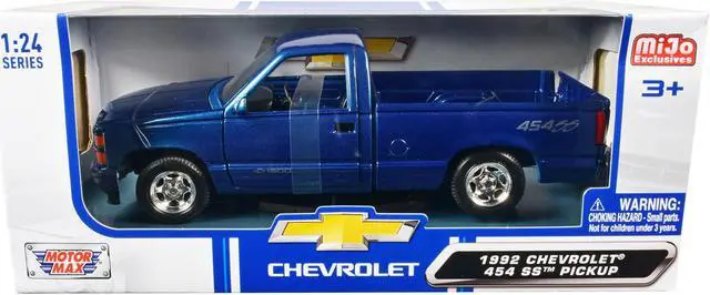 Alt view image 3 of 3 - 1992 Chevrolet 454 SS Pickup Truck Blue Metallic 1/24 Diecast Model Car by Motormax