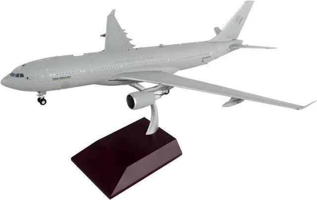 Alt view image 2 of 3 - Airbus A330 MRTT Tanker Aircraft "Royal Australian Air Force" Gray "Gemini 200" 1/200 Diecast Model Airplane by GeminiJets