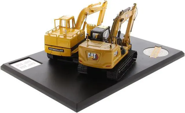Alt view image 4 of 5 - CAT Caterpillar 225 Hydraulic Escavator and Caterpillar 323 Next Generation Escavator Set 1/50 Diecast Models by Diecast Masters