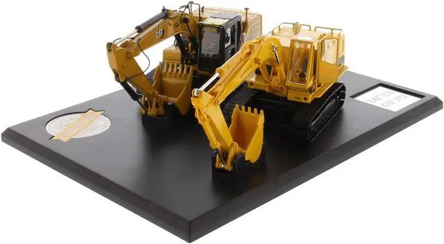Alt view image 5 of 5 - CAT Caterpillar 225 Hydraulic Escavator and Caterpillar 323 Next Generation Escavator Set 1/50 Diecast Models by Diecast Masters