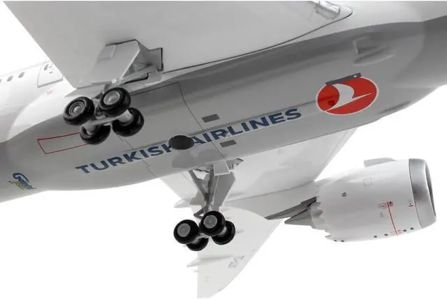 Alt view image 4 of 4 - Boeing 787-9 Commercial Aircraft "Turkish Airlines" White w/Red Tail "Gemini 200" 1/200 Diecast Model Airplane by GeminiJets