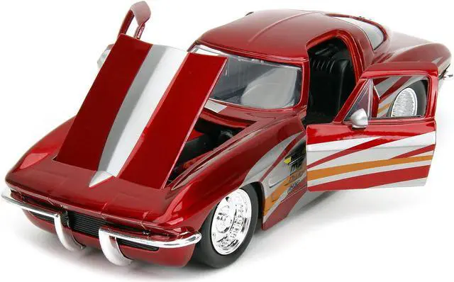 Alt view image 2 of 11 - 1963 Chevrolet Corvette Stingray Red Metallic with Silver Graphics "Bigtime Muscle" Series 1/24 Diecast Model Car by Jada