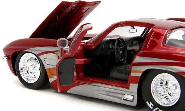 Alt view image 4 of 11 - 1963 Chevrolet Corvette Stingray Red Metallic with Silver Graphics "Bigtime Muscle" Series 1/24 Diecast Model Car by Jada