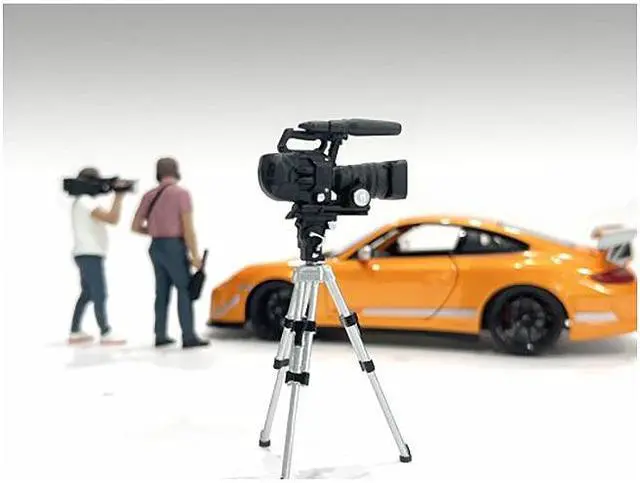 Alt view image 3 of 6 - "On-Air" Figure 5 with Standing Camera for 1/24 Scale Models by American Diorama