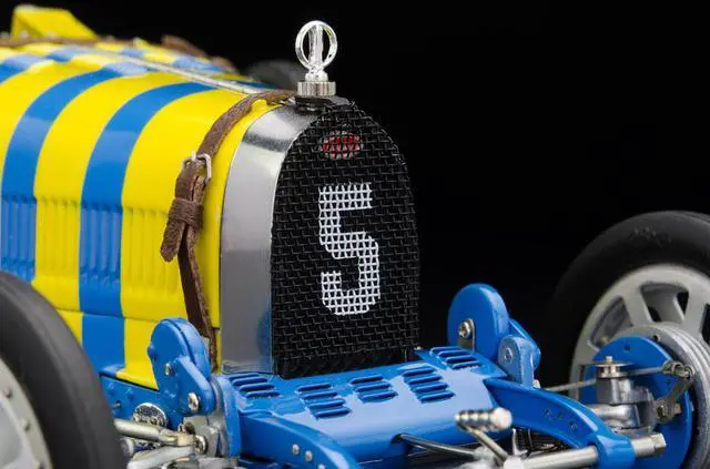 Alt view image 2 of 4 - Bugatti T35 #5 National Colour Project Grand Prix Sweden Ltd Ed to 500 pieces Worldwide 1/18 Diecast Model Car by CMC