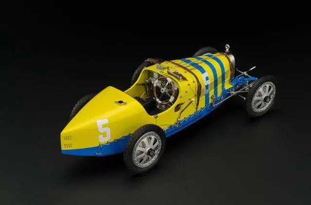Alt view image 4 of 4 - Bugatti T35 #5 National Colour Project Grand Prix Sweden Ltd Ed to 500 pieces Worldwide 1/18 Diecast Model Car by CMC