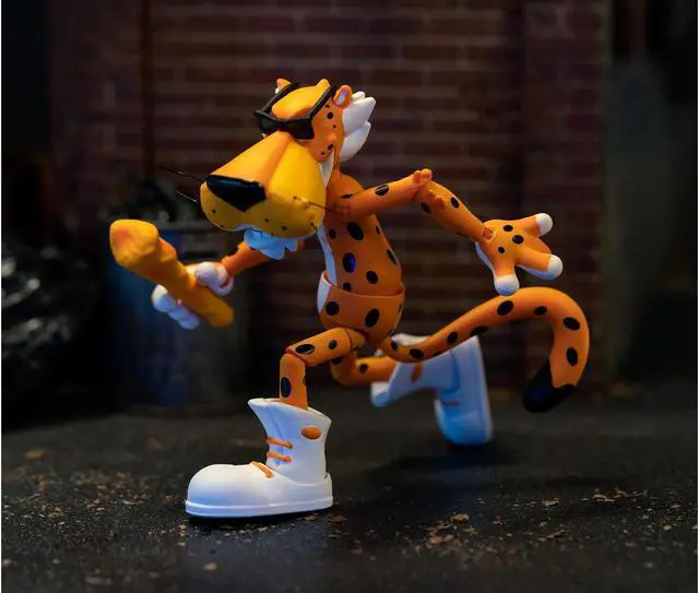 Alt view image 4 of 9 - Chester Cheetah 5.5" Figure with Accessories and Alternate Head and Hands "Cheetos Crunchy" model by Jada