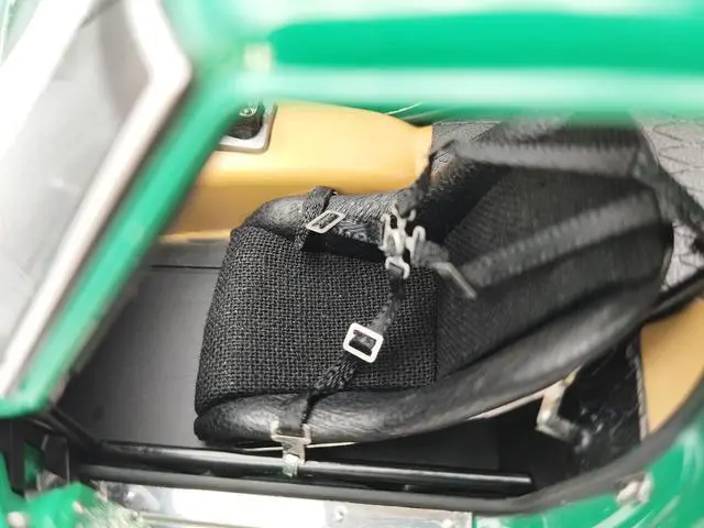 Alt view image 5 of 6 - Ferrari 250 GTO #153 David Piper - Dan Margulies "Tour de France" (1962) Limited Ed to 2200 pcs 1/18 Diecast Model Car by CMC