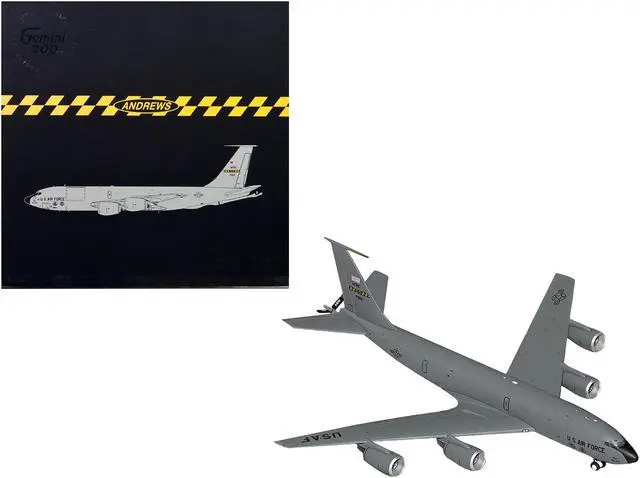 Main image of Boeing KC-135 Stratotanker Tanker Aircraft "Andrews Air Force Base" US Air Force 1/200 Diecast Model Airplane by GeminiJets