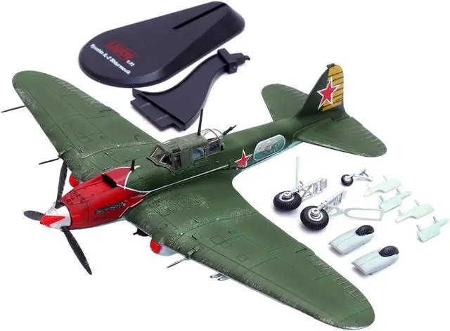 Alt view image 5 of 5 - Ilyushin IL-2M3 Sturmovik Aircraft Green Soviet Air Force 1/72 Diecast Model Airplane by Legion
