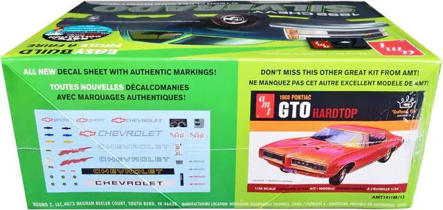 Alt view image 2 of 4 - Skill 2 Model Kit 1992 Chevrolet Silverado C1500 Fleetside Short Bed Pickup Truck "Easy Build" 1/25 Scale Model by AMT