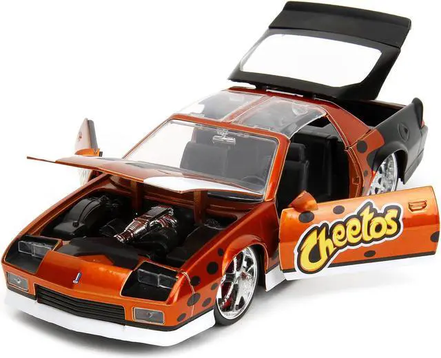 Alt view image 2 of 11 - 1985 Chevrolet Camaro Z/28 Orange Metallic w/Graphics & Chester Cheetah Diecast Figure "Cheetos" 1/24 Diecast Model Car by Jada