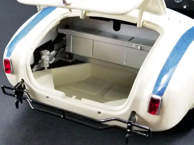 Alt view image 5 of 6 - 1963 Shelby 289 Competition Cobra CSX2011 #11 J. Everly "Bahamas Speed Week" Nassau (1963) Ltd Ed 1/12 Diecast Model Car by GMP