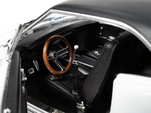 Alt view image 4 of 6 - 1967 Chevrolet Camaro SS Baldwin Motion Joel Rosen White w/Black Vinyl Top and Graphics 1/18 Diecast Model Car by Auto World