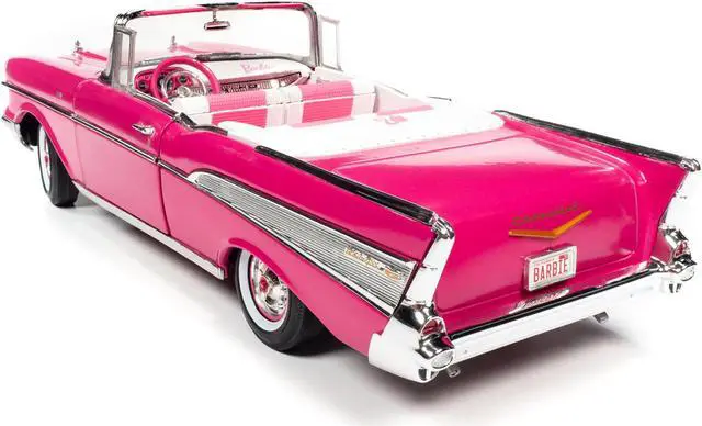 Alt view image 5 of 6 - 1957 Chevrolet Bel Air Convertible Pink "Barbie" "Silver Screen Machines" 1/18 Diecast Model Car by Auto World
