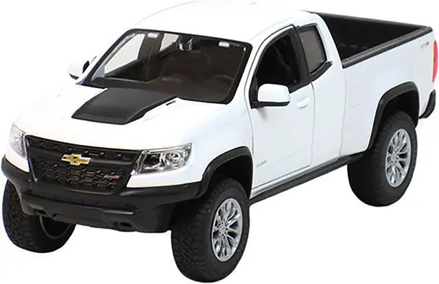 Alt view image 2 of 3 - 2017 Chevrolet Colorado ZR2 Pickup Truck White 1/27 Diecast Model Car by Maisto